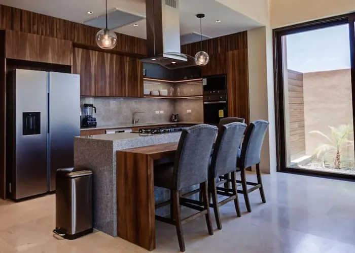 Stunning With Private Pool, Jacuzzi And Ocean View *